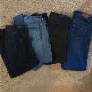 4 pairs of Jeans